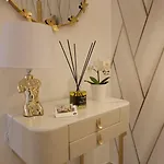 Konukevi Luxury Masaniello