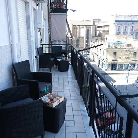 Luxury Masaniello 招待所 4*