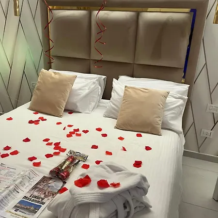Luxury Masaniello Neapol