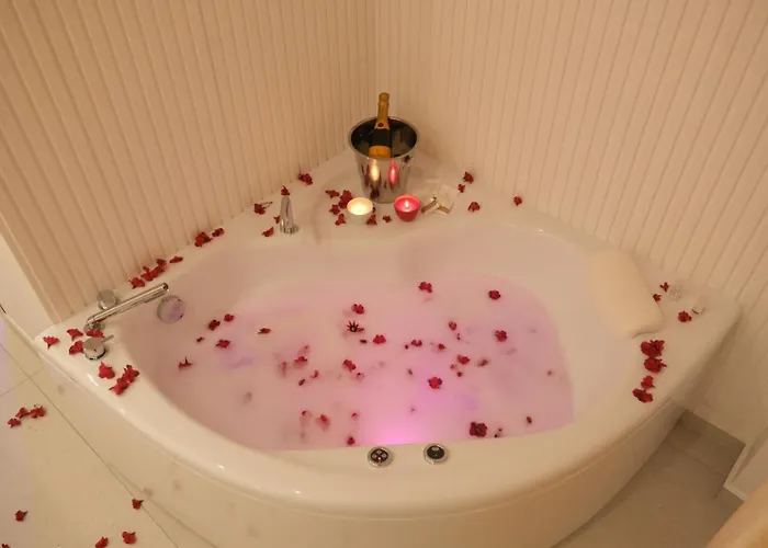 Luxury Masaniello 4*