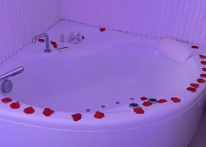 Luxury Masaniello Πανσιόν 4*