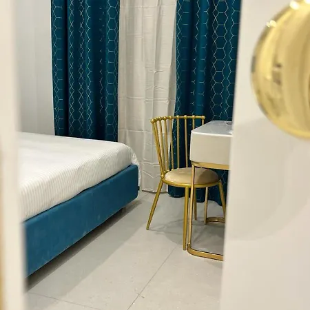 Luxury Masaniello 4* Neapel